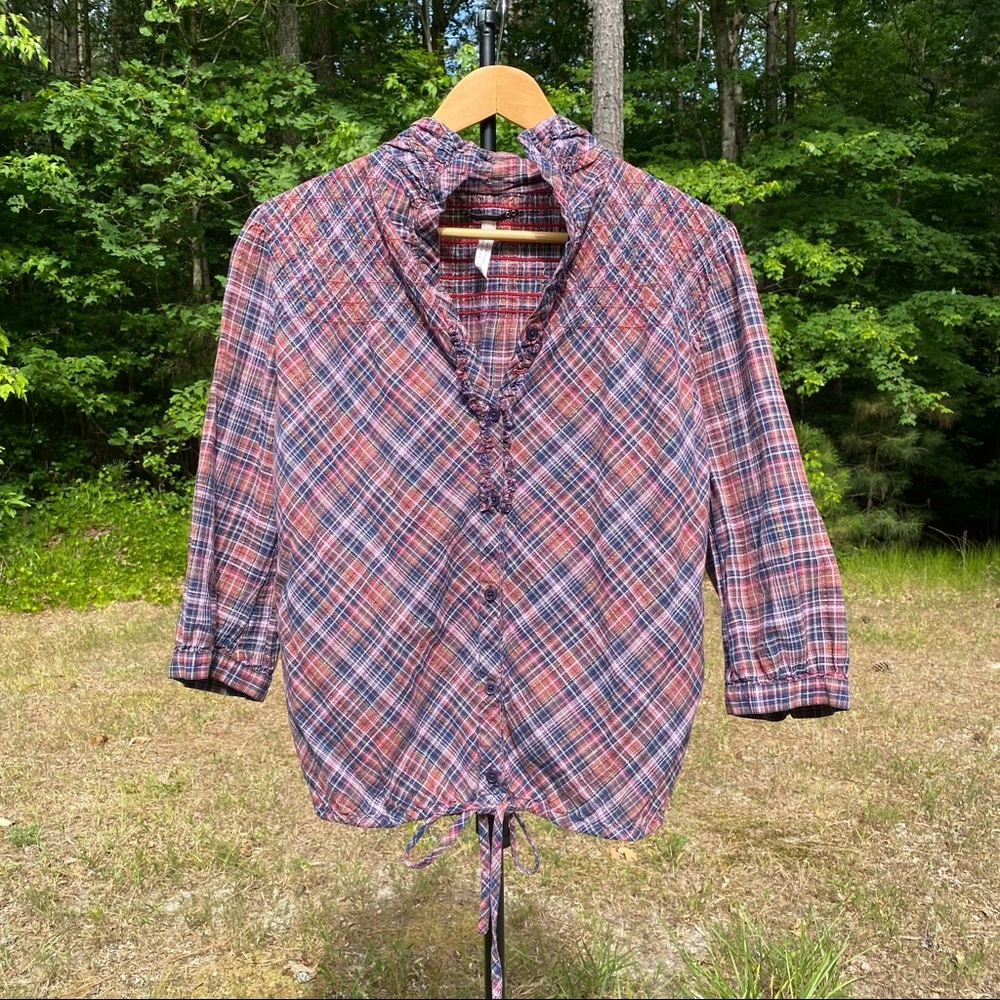 Free people three-quarter links plaid button down woman’s large shirt red & blue